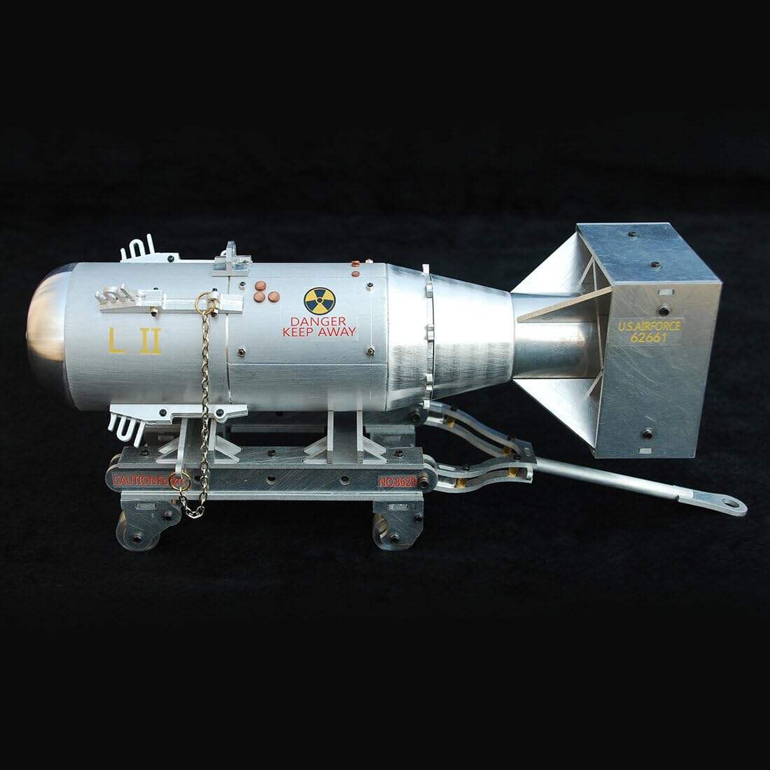 1/12 Full Metal WWII American Little Boy Nuclear Bomb Assembly Model
