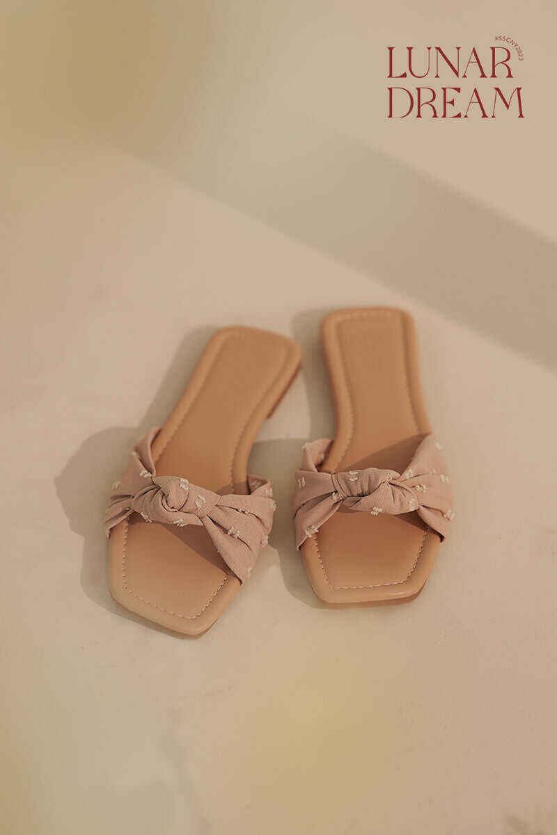 Knotted Swiss Dots Sliders in Rose Nude