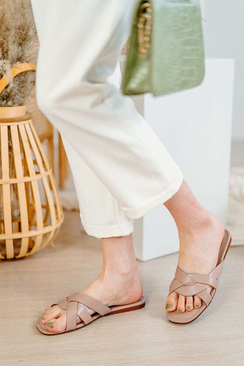 Nude Casual Slippers