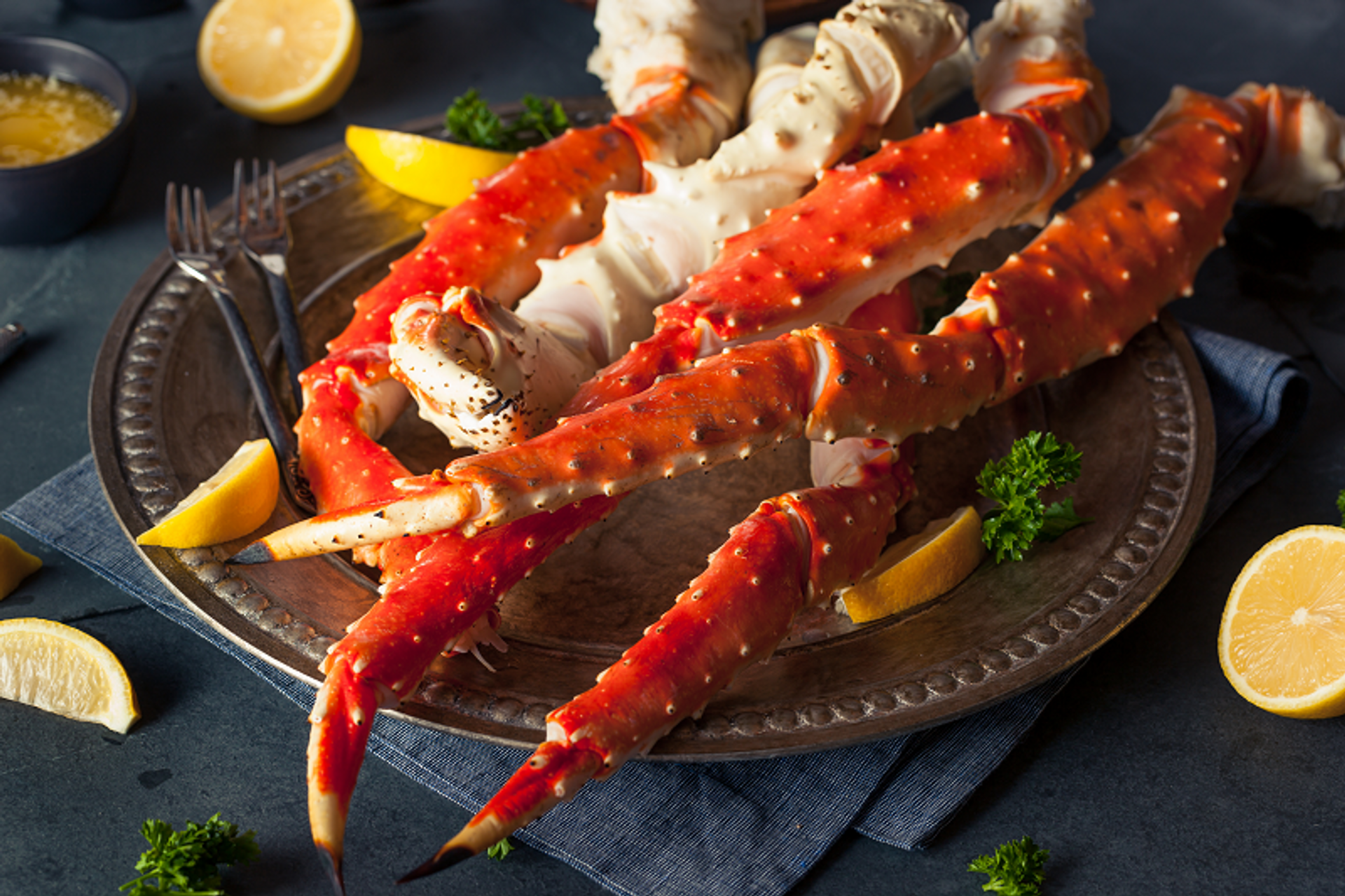 ✈️🦀Limited supply! Last day🔥 Giant Alaskan King Crab Bristol Bay 2 days straight to your table🍷A whole (over 6 pounds)