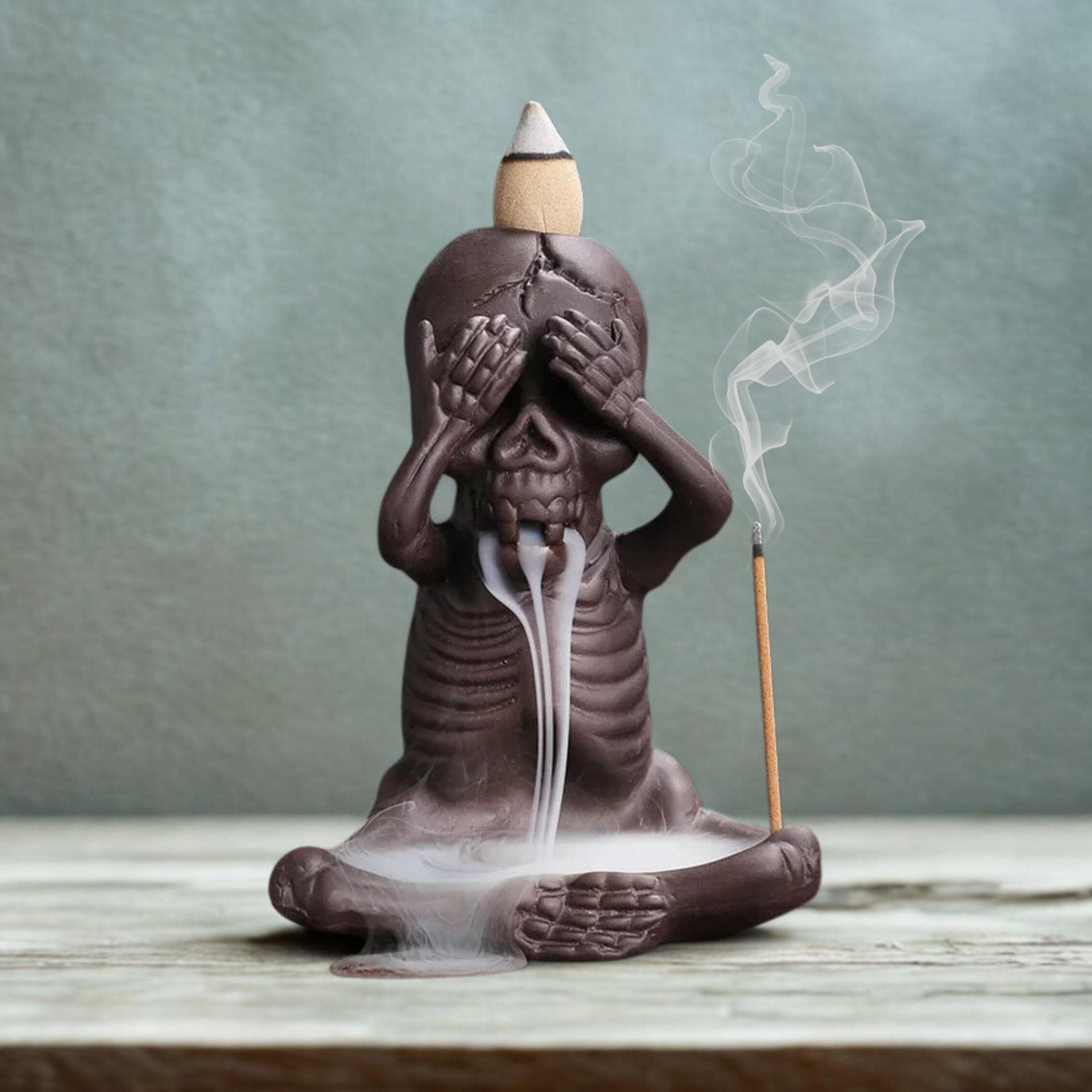 🔥LAST DAY 50% OFF - Gothic Skeleton Backflow Incense Burner