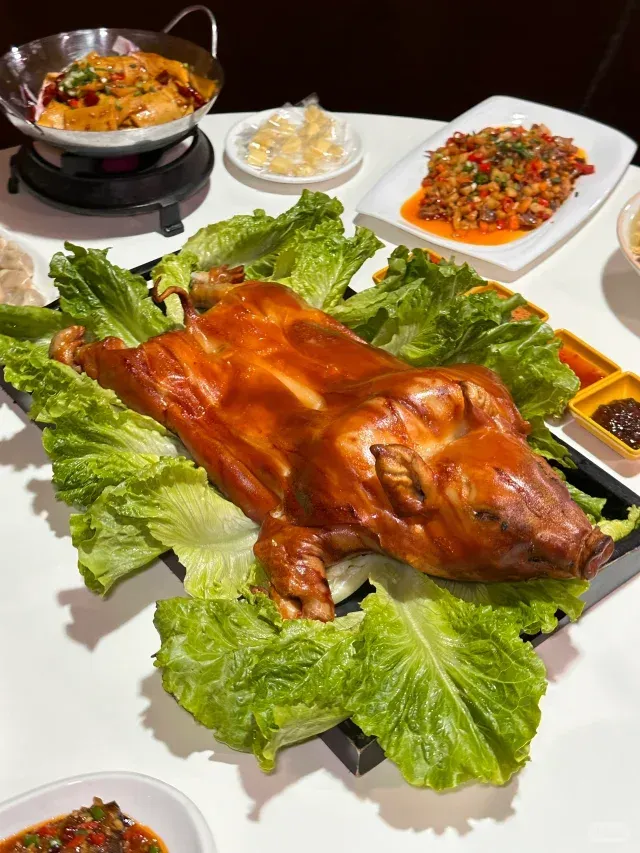 😍Whole Roasted Suckling Pig 🐷- Premium Quality, Fast 2-Day US Shipping!
