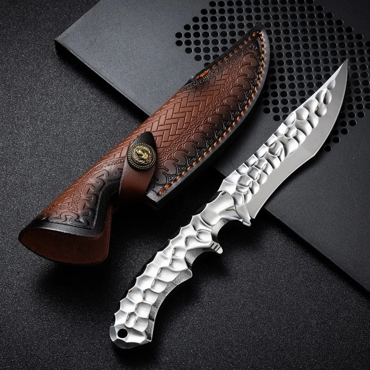 Frostbane Dragonbone Blade : VG10 Steel Hunting Knife