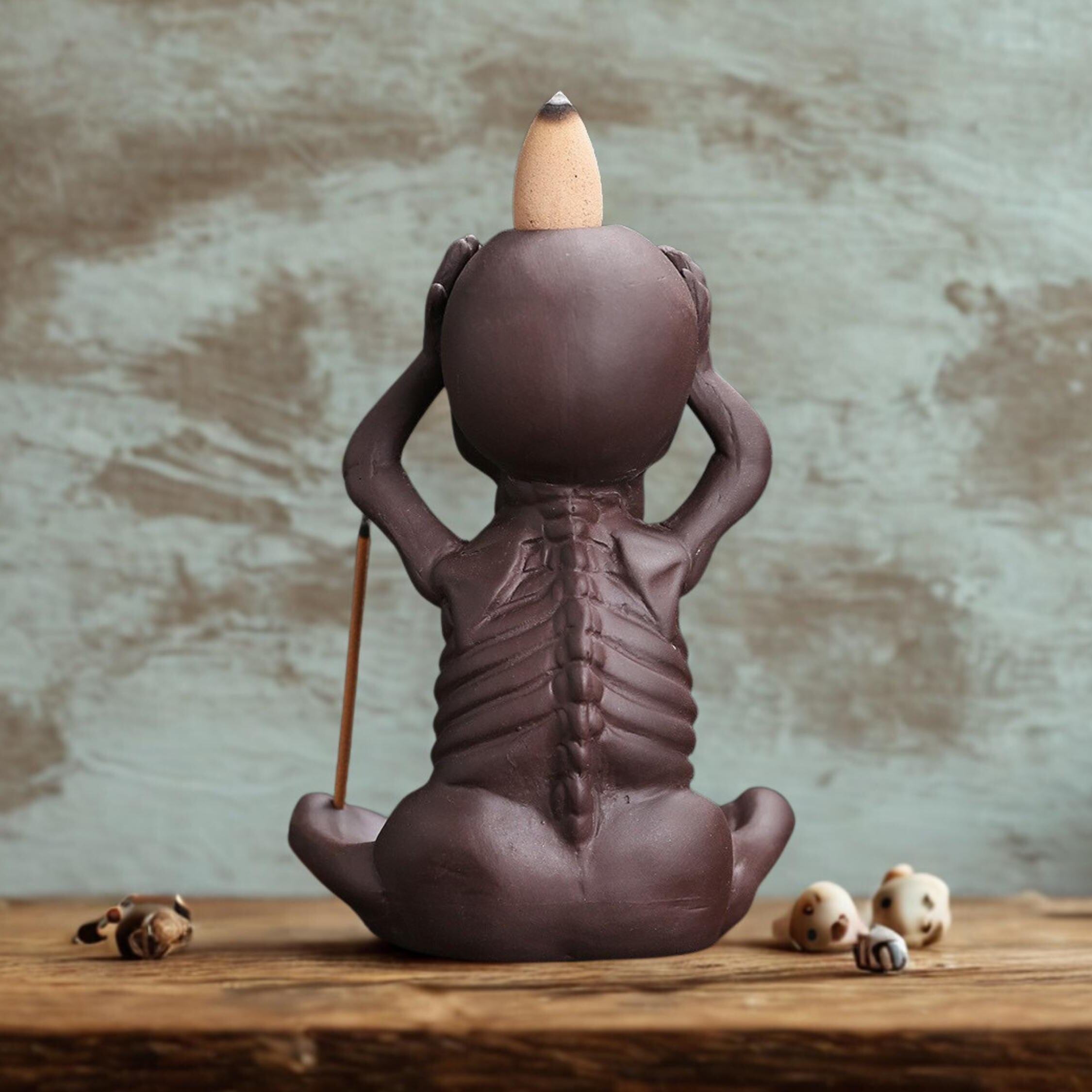 🔥LAST DAY 50% OFF - Gothic Skeleton Backflow Incense Burner