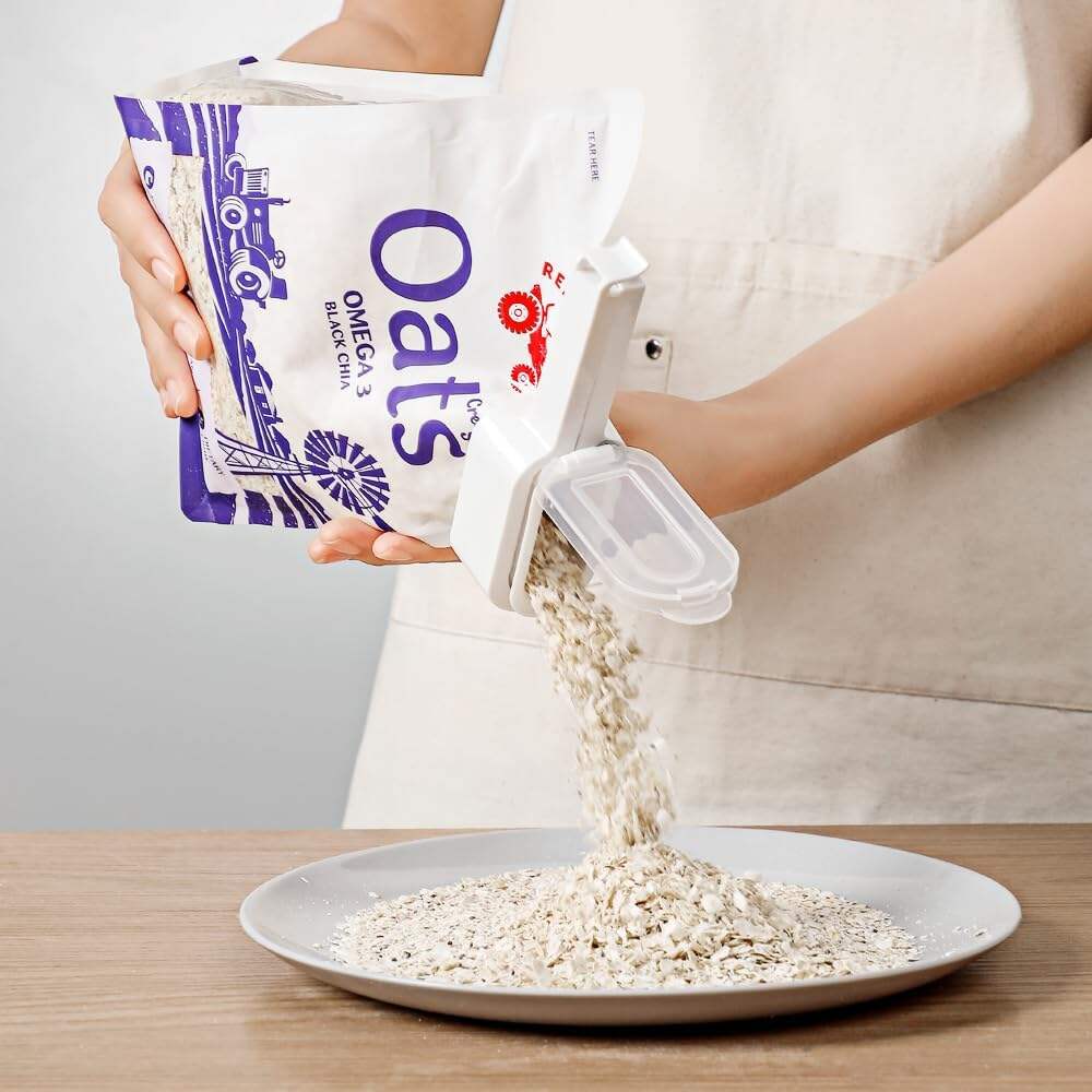 Food Clip Set with Pour Spout, 4PCS Seal and Pour Bag Clip with Spout for Food Snacks (Round)
