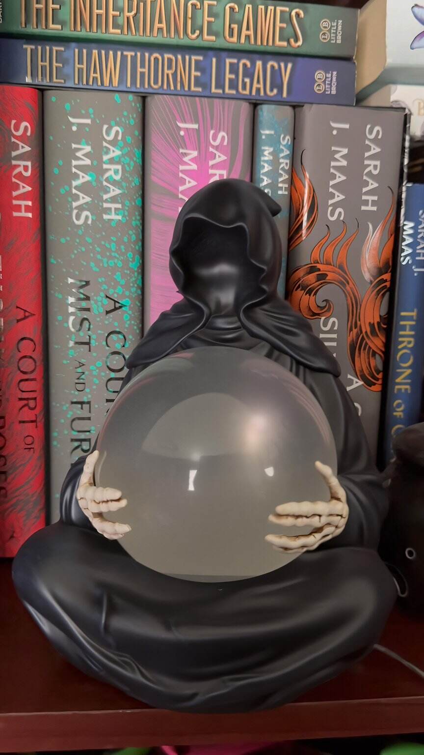 🔥LAST DAY 60% OFF 🦇Suriel & Floating Bat Crystal Ball - Bookshelf Decor| Halloween Figurine