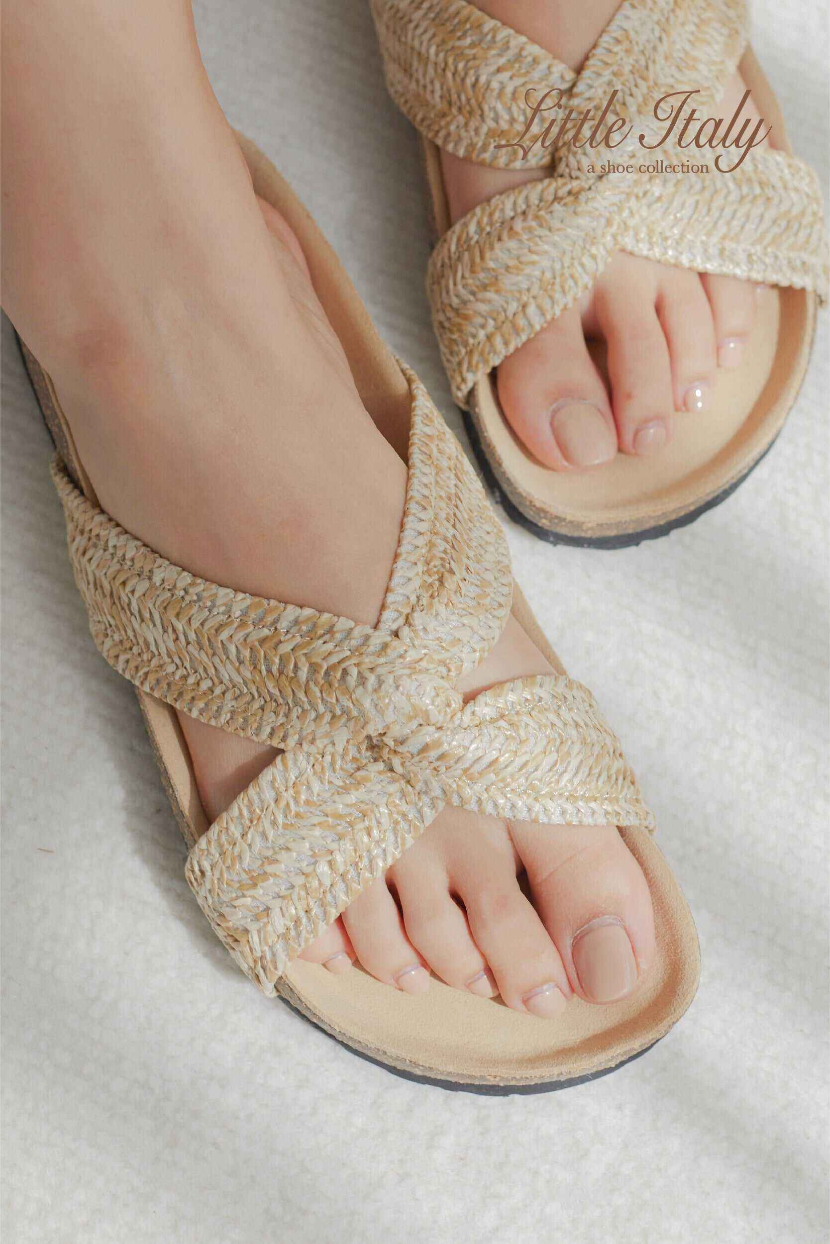 Genoa Twist Chunky Sliders in Sand Rattan