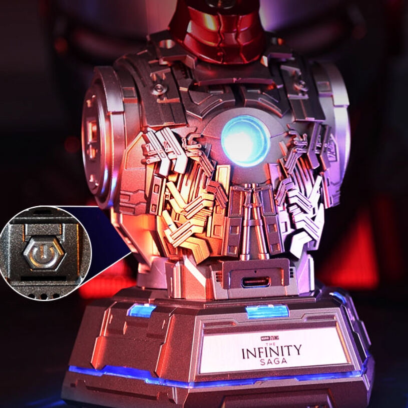 Iron Man Charging Center Bust Mecha Charger Hand-made Model Desktop Ornament Gift