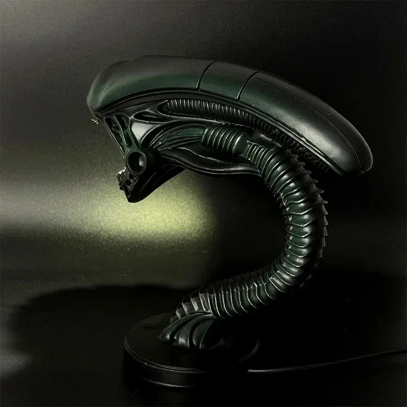 Alien Lamps Bedroom Decorative Resin Figurine Extraterrestrial Life Form Lamp Stand Home Decoration Lighting Figure