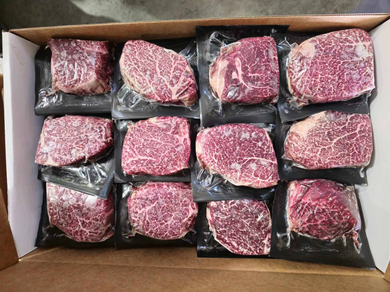 Australian Wagyu 6 ounce Filet Mignon steaks | (4-7 BMS) - 12 pack